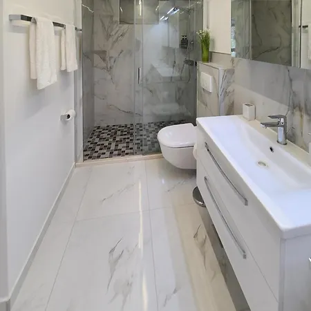 Awesome In With Kitchen Trsteno