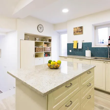 Awesome In With Kitchen Semesterbostad Trsjteno