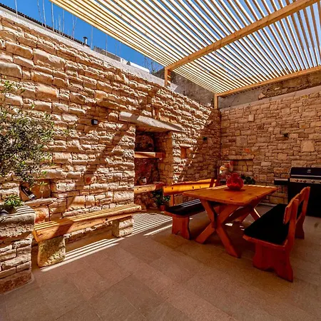 Cozy In With Wifi Holiday home